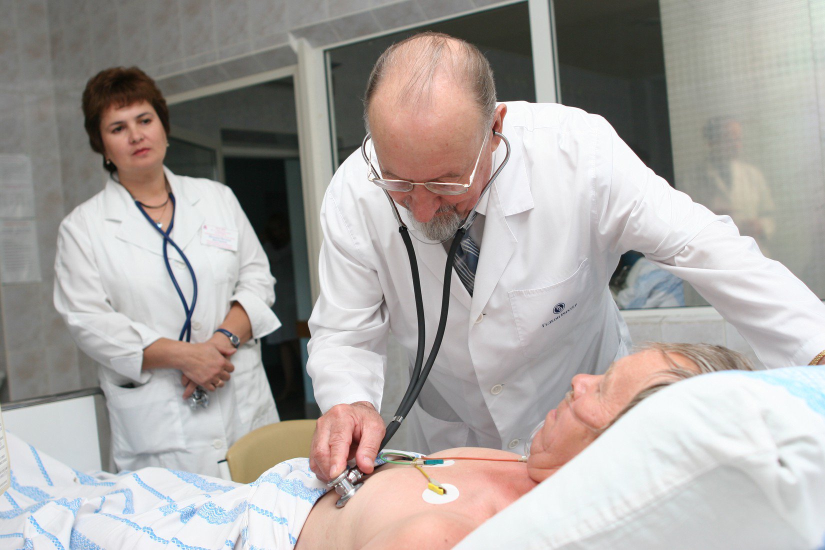 операционная помощь в стационаре