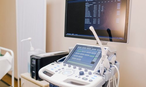 качественная УЗИ эпителиального копчикового хода